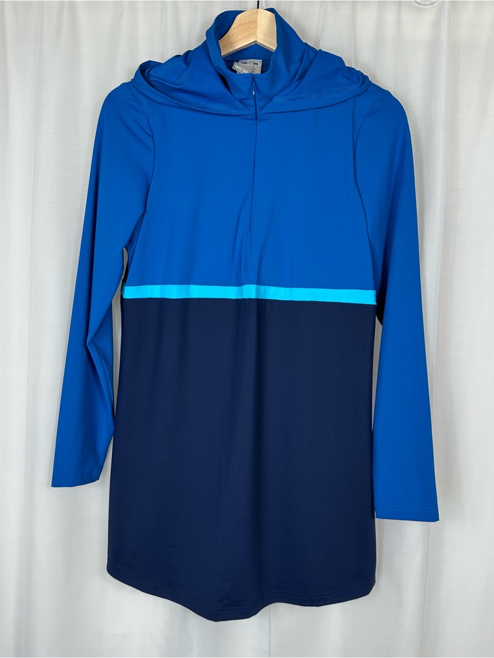 Lands End Built In Bra Long Sleeve Swim Cover Up Hooded Rash Guard Tunic Size 8